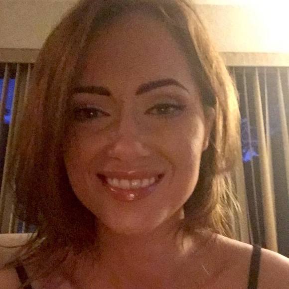 Meet your Posher, Sarah - Picture 2 of 8